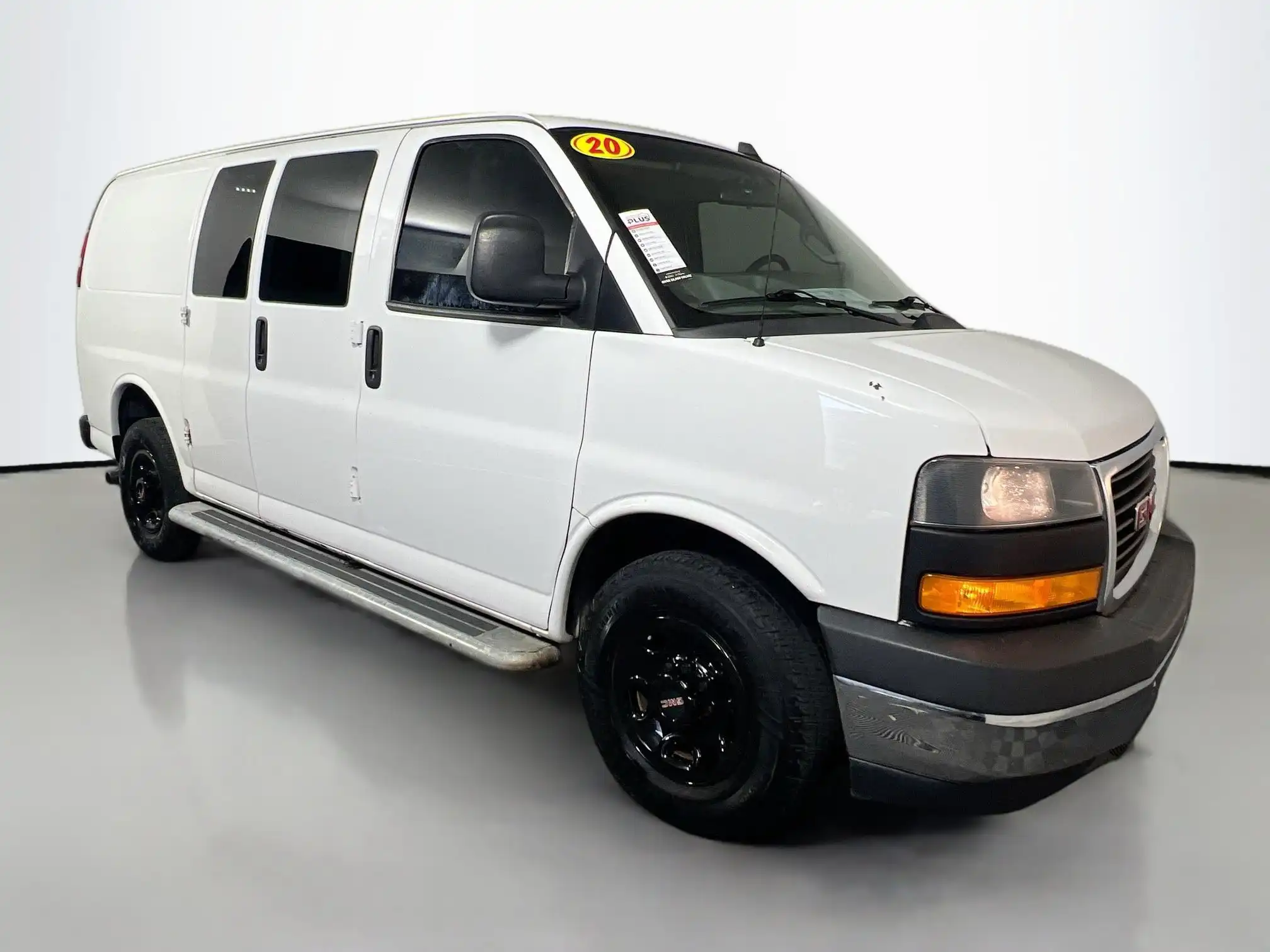 2020 GMC Savana 2500's photo