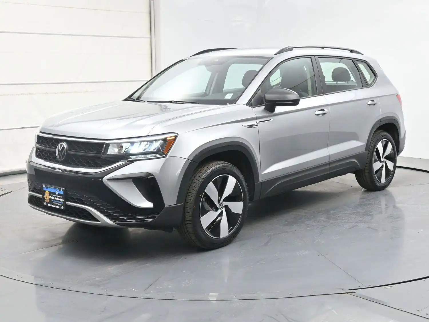 2023 Volkswagen Taos 1.5T S 4Motion's photo