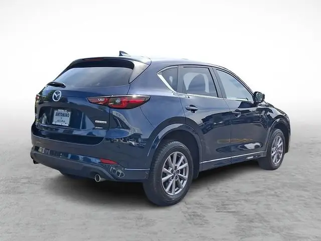 2025 Mazda CX-5 Select AWD Auto Package S photo 4