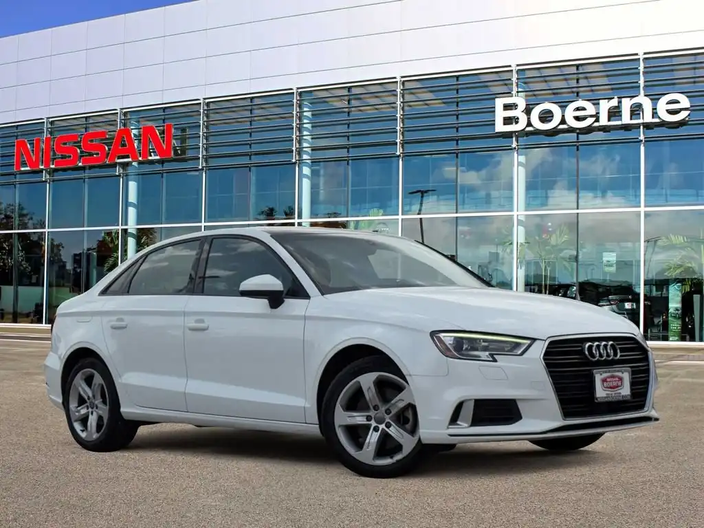 2017 Audi A3 2.0T FWD S tronic Premium's photo