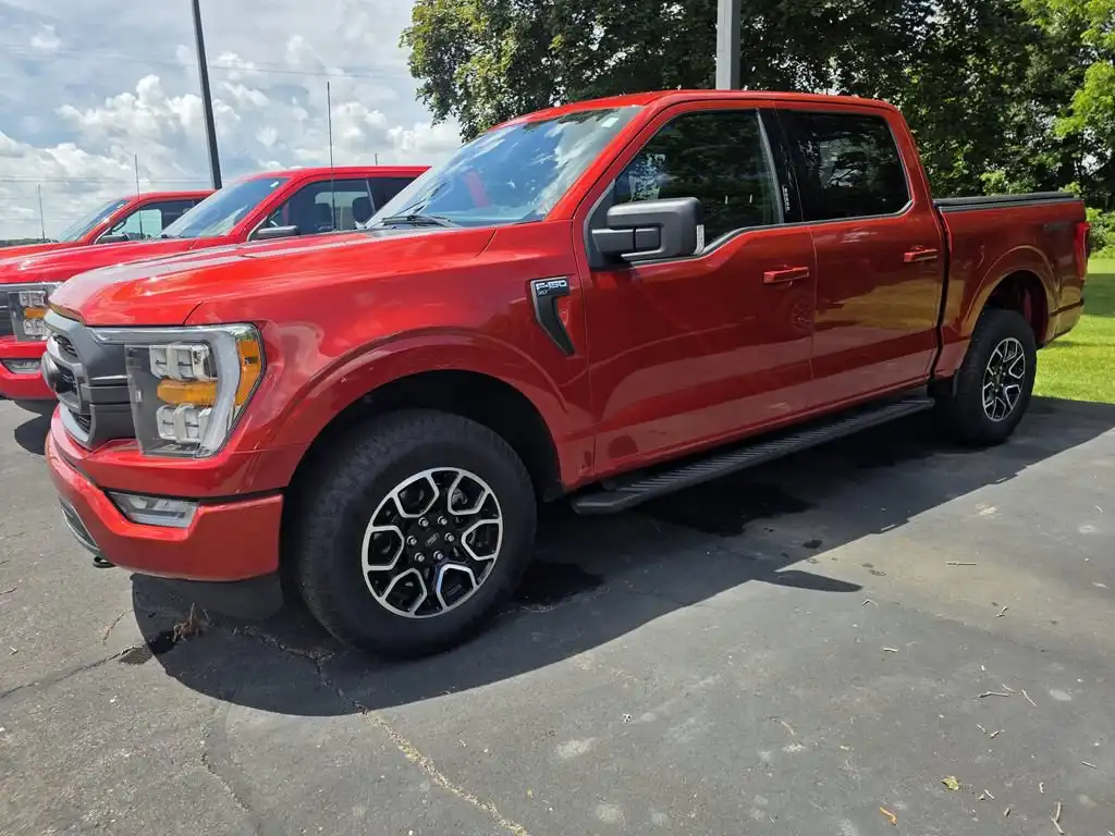 2023 Ford F-150 XLT 4x4 SuperCrew 5-1/2 Box's photo