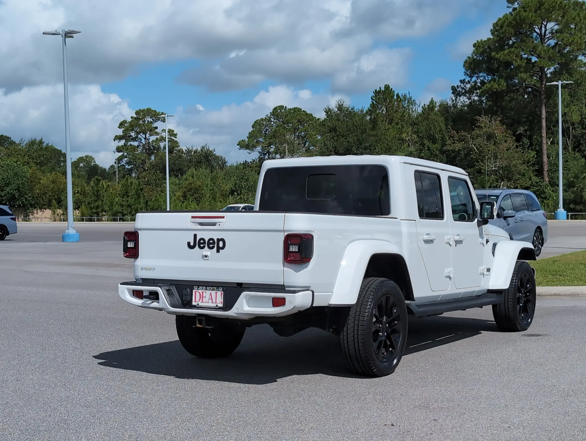 2023 Jeep Gladiator High Altitude photo 3