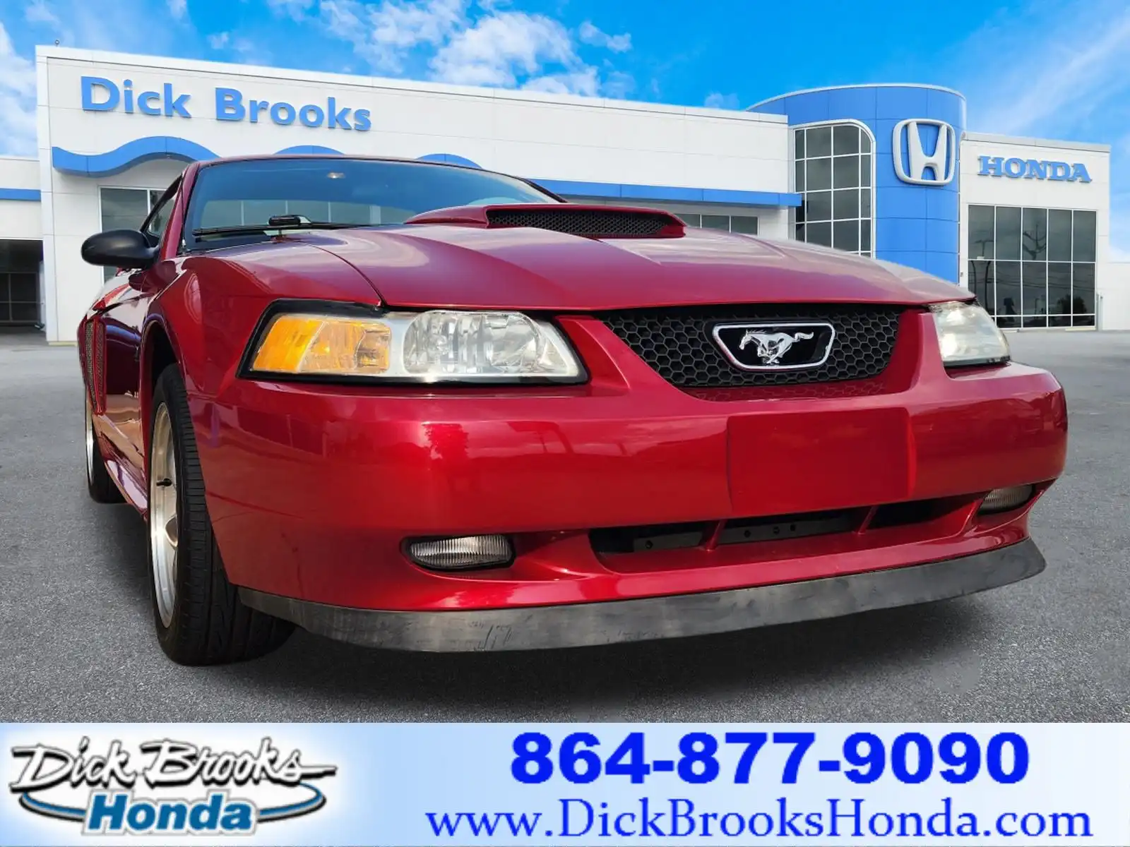 2001 Ford Mustang GT Premium's photo