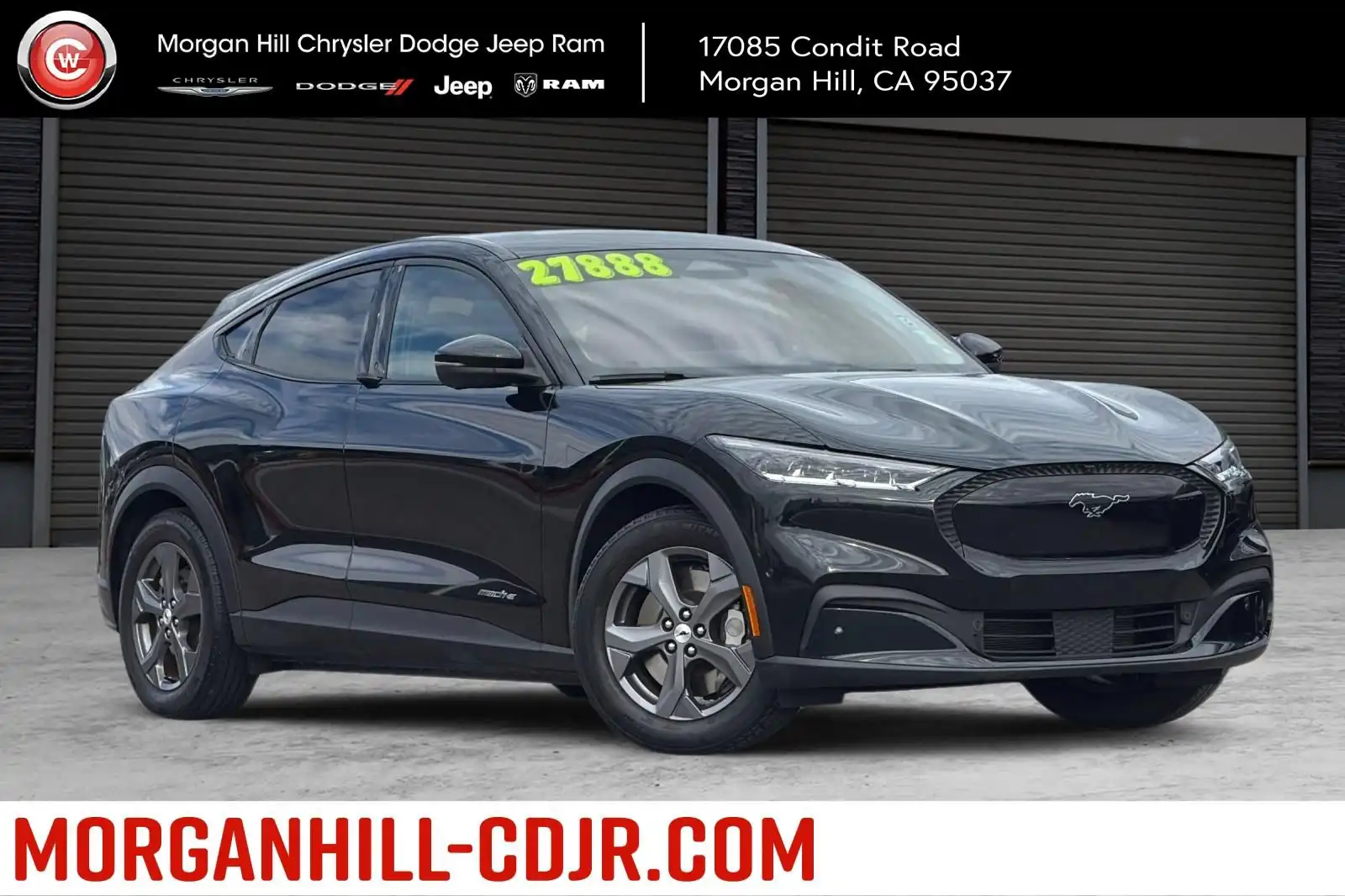 2023 Ford Mustang-Mach-e Select's photo