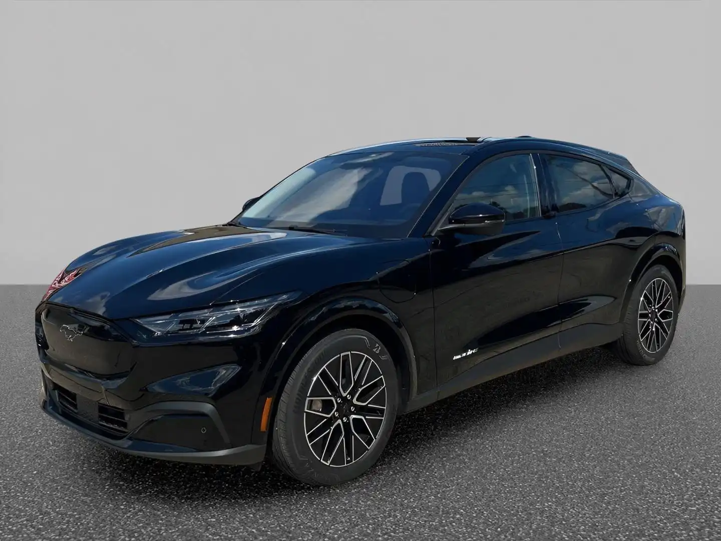 2026 Ford Mustang-Mach-e Premium's photo