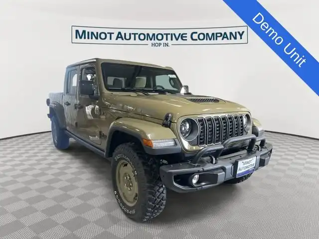 2026 Jeep Gladiator Willys 41 Auto's photo