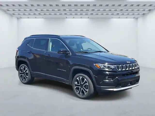 2022 Jeep Compass Limited 4X4's photo
