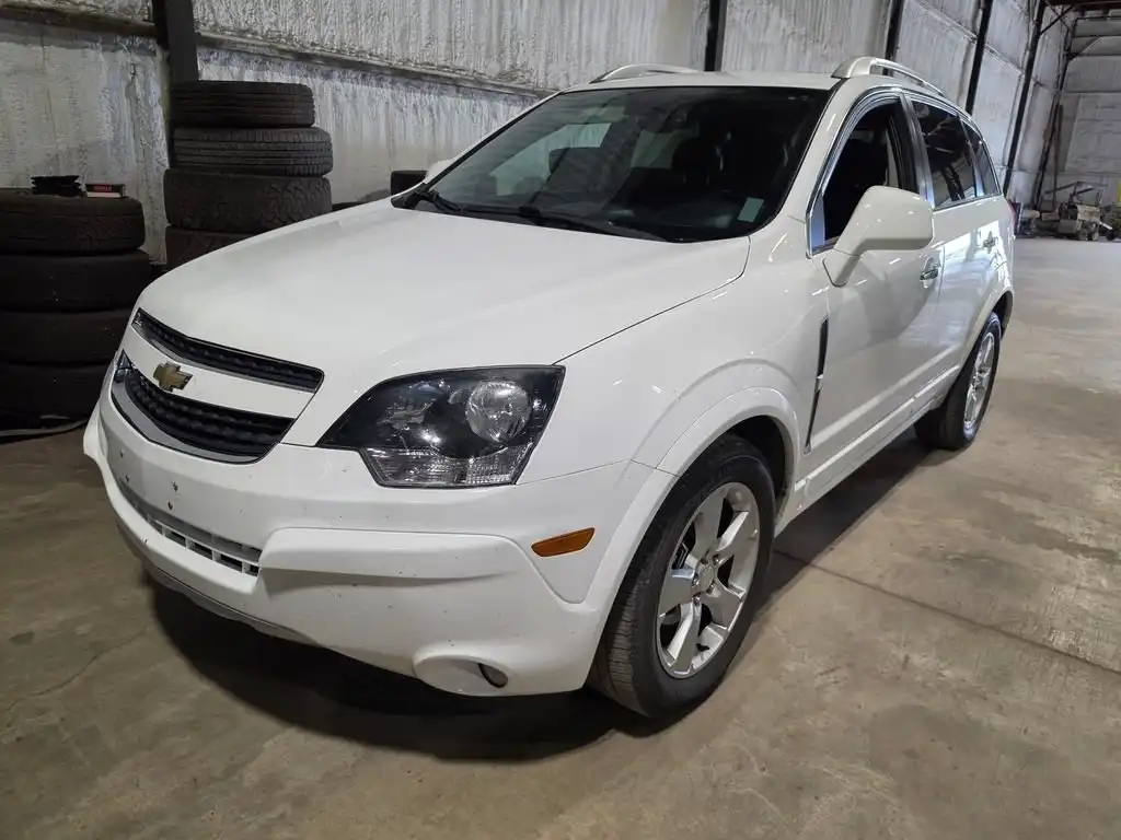 2015 Chevrolet Captiva Sport FWD LT's photo