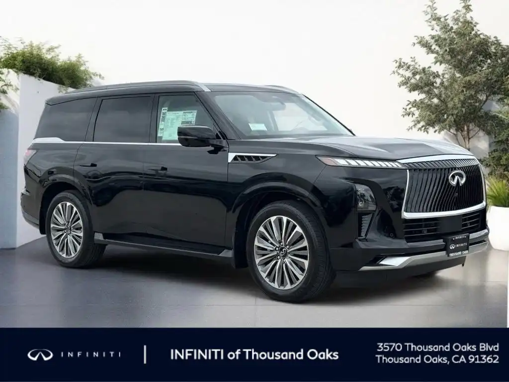 2027 INFINITI QX80 Luxe's photo