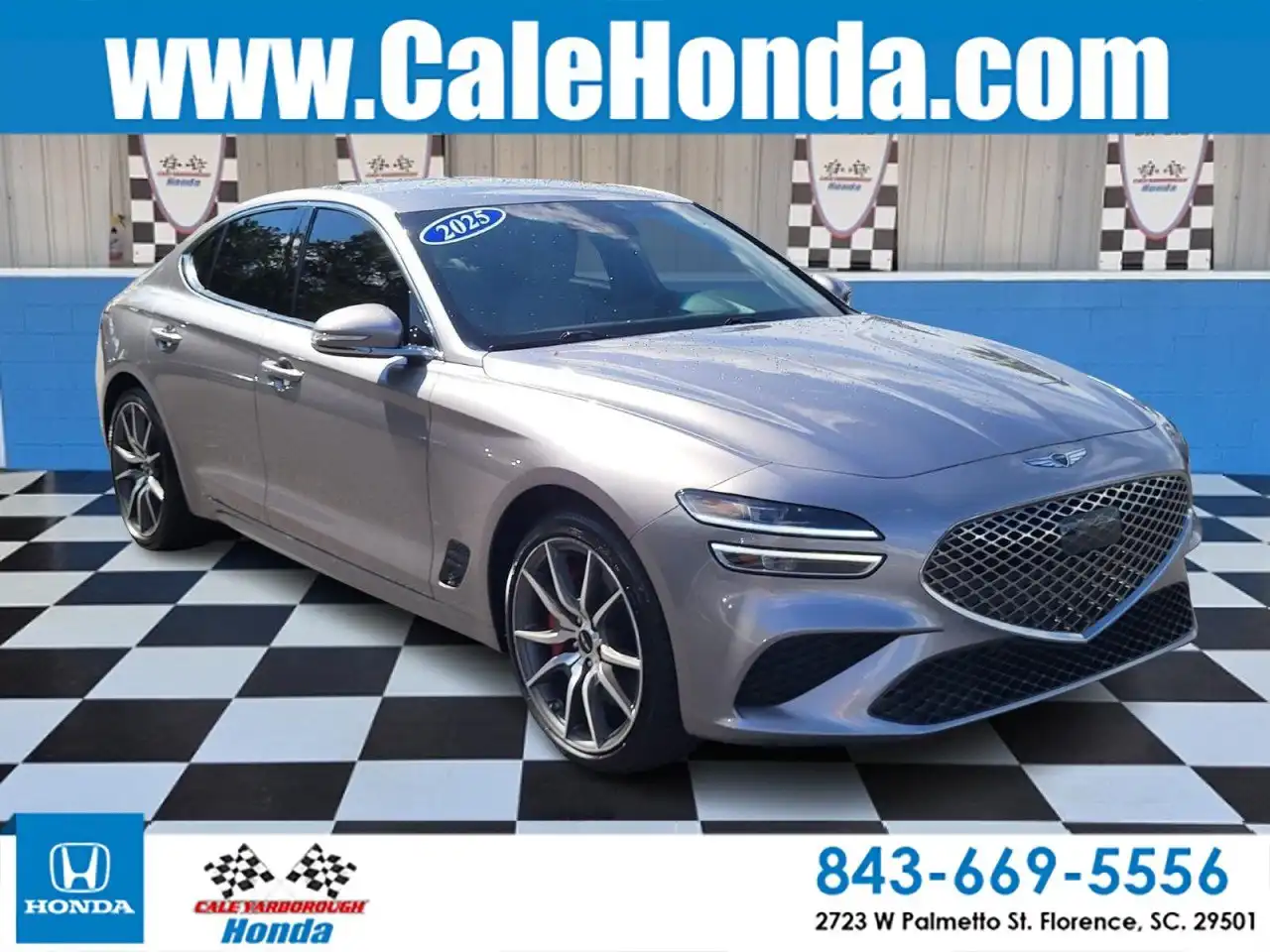 2025 Genesis G70 2.5T Standard's photo