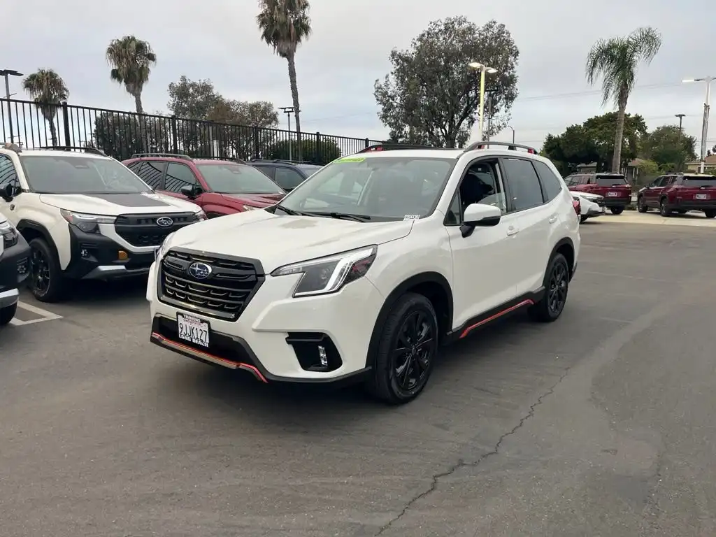2023 Subaru Forester Sport's photo
