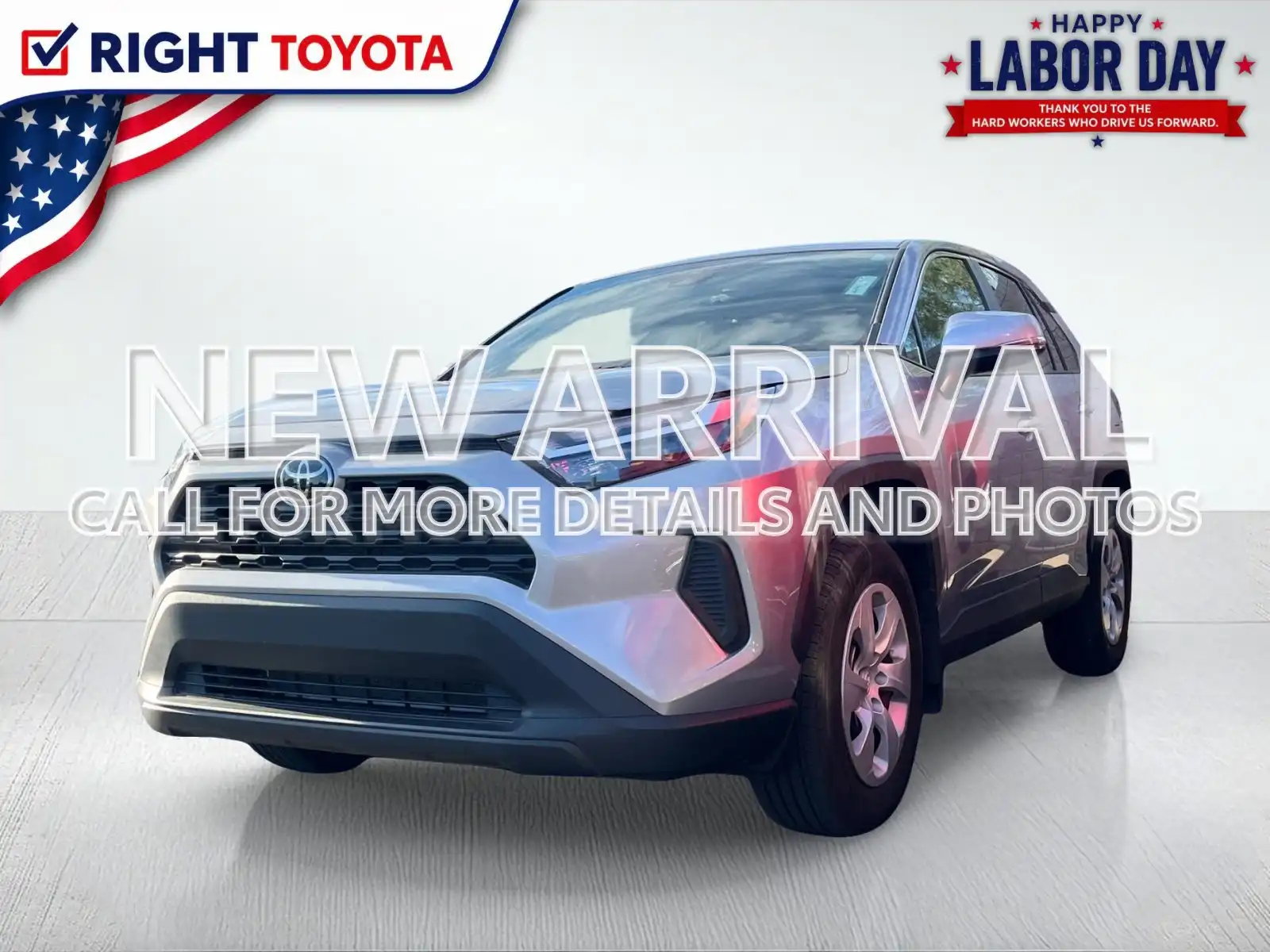 2025 Toyota RAV4 LE FWD's photo