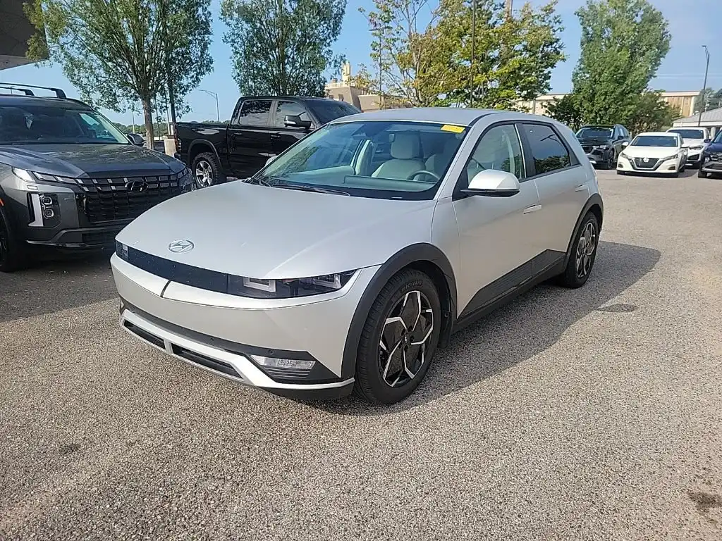 2023 Hyundai Ioniq 5 SEL RWD's photo