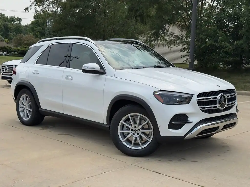 2026 Mercedes-Benz GLE GLE350 4MATIC's photo