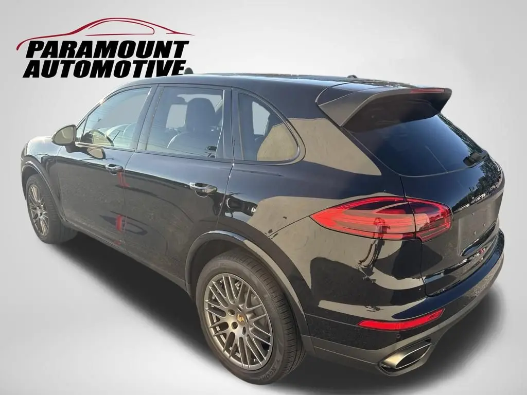 2017 Porsche Cayenne Platinum Edition photo 5