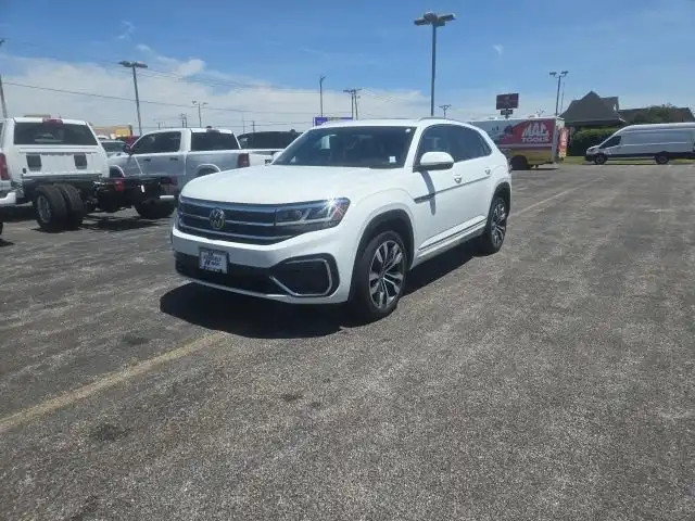 2020 Volkswagen Atlas Cross Sport 3.6L V6 SEL R-Line 4MOTION's photo