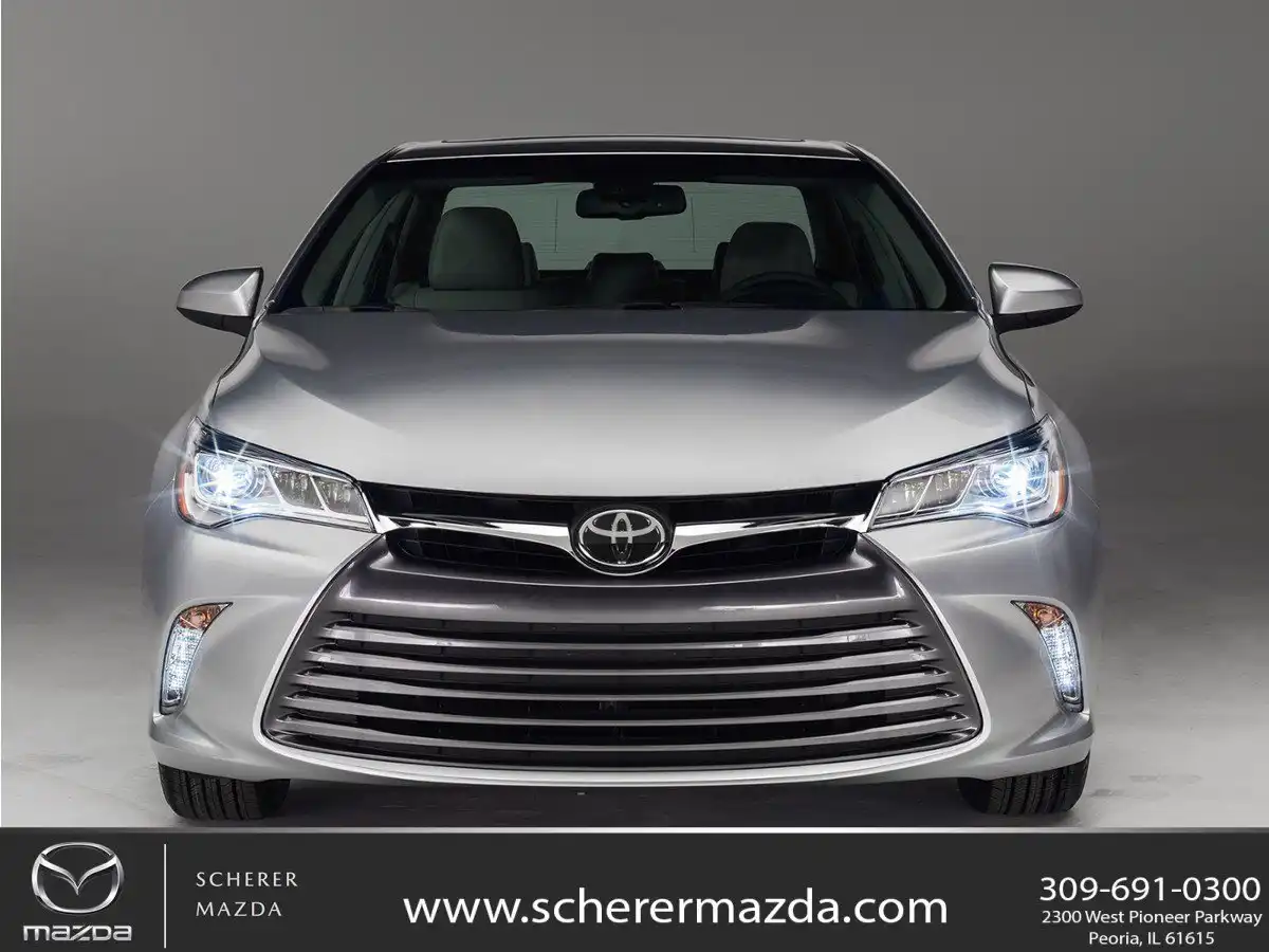 2015 Toyota Camry 2.5 Auto LE's photo