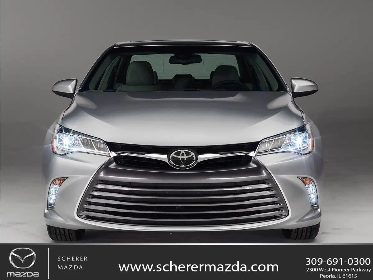 2015 Toyota Camry 2.5 Auto LE's photo