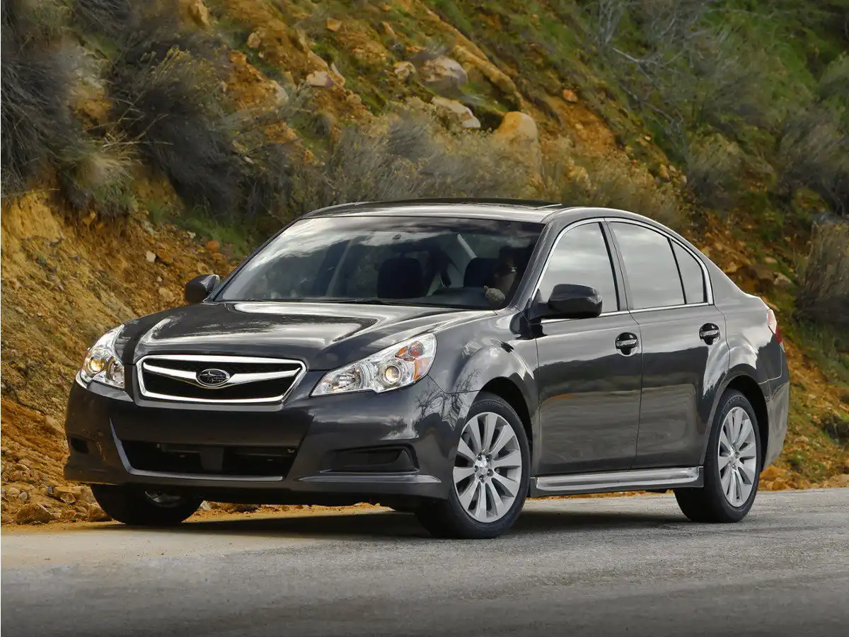 2011 Subaru Legacy 2.5i Limited CVT PZEV's photo