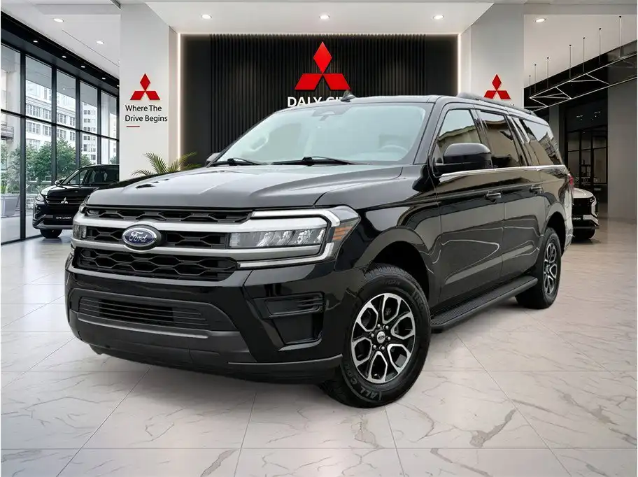 2024 Ford Expedition XLT MAX's photo