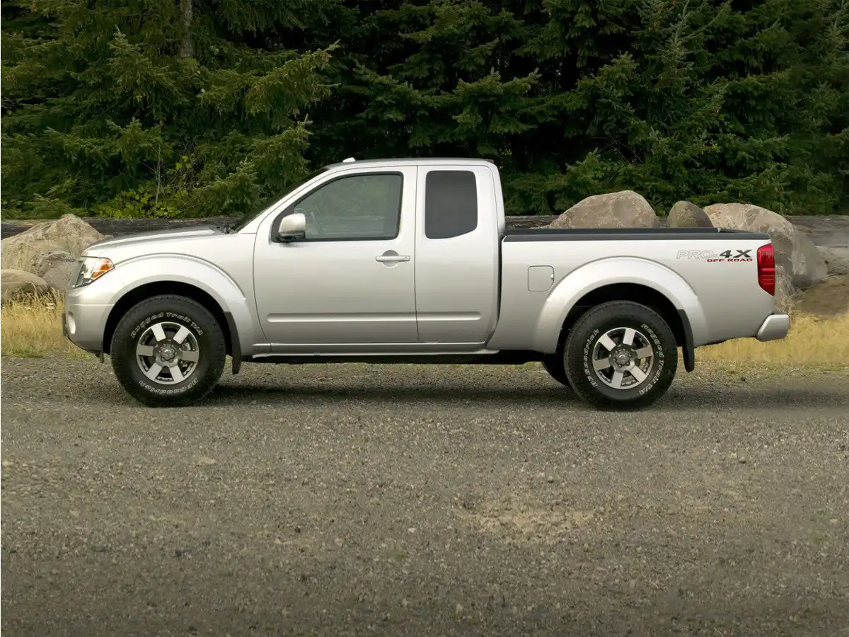 2018 Nissan Frontier 4.0 Desert Runner Crew Cab 4X2 AT's photo