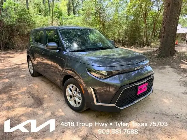 2025 Kia Soul 2.0L LX IVT's photo
