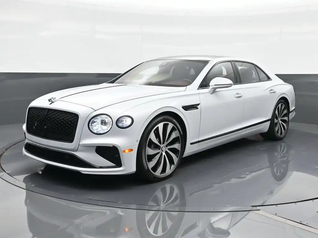 2026 Bentley Flying Spur V8 Azure's photo