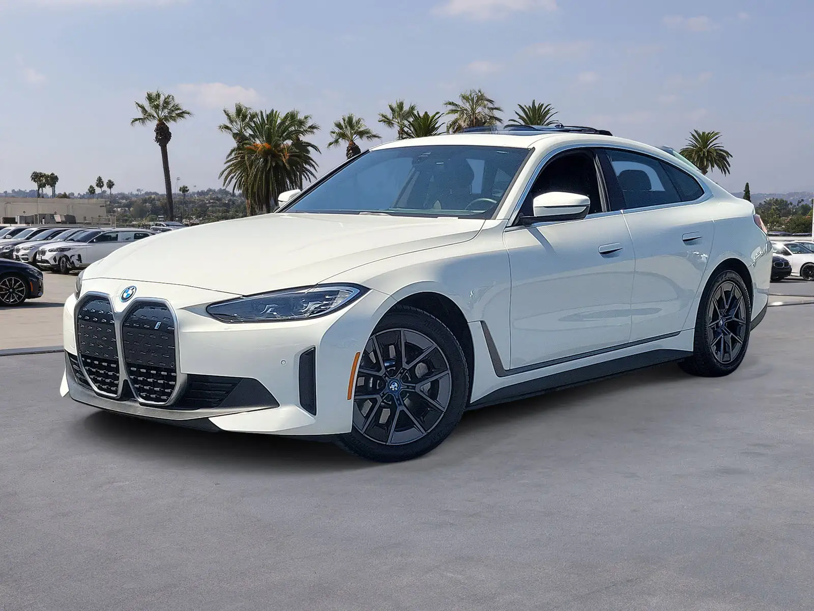 2024 BMW i4 eDrive35 photo 1