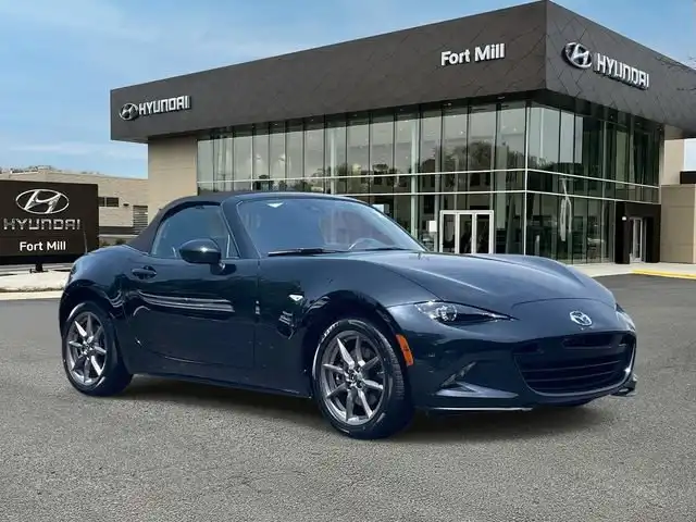 2021 Mazda MX-5 Miata Sport Auto's photo