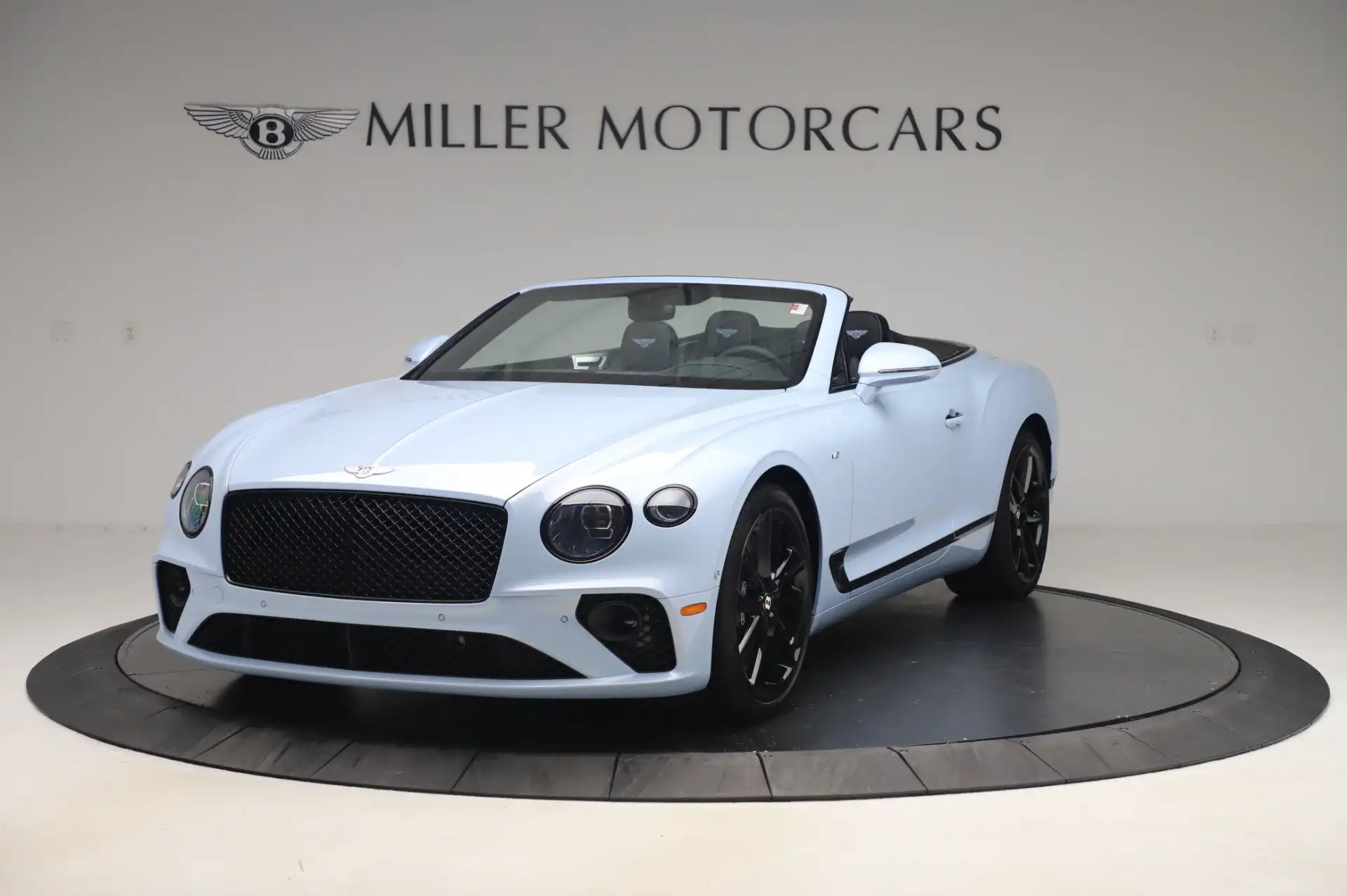 2020 Bentley Continental GT Convertible V8's photo