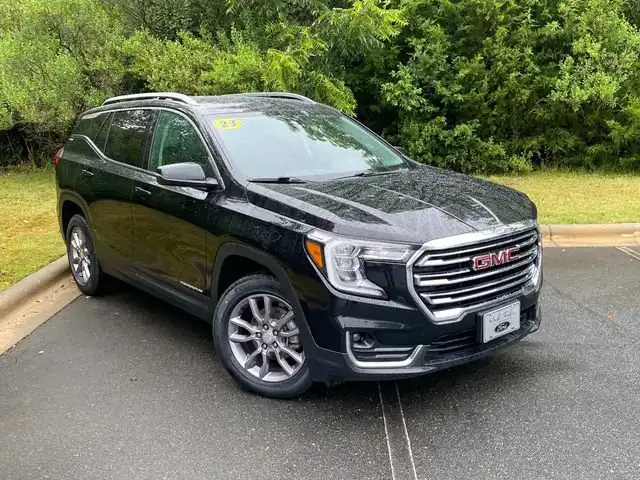 2023 GMC Terrain SLT AWD's photo