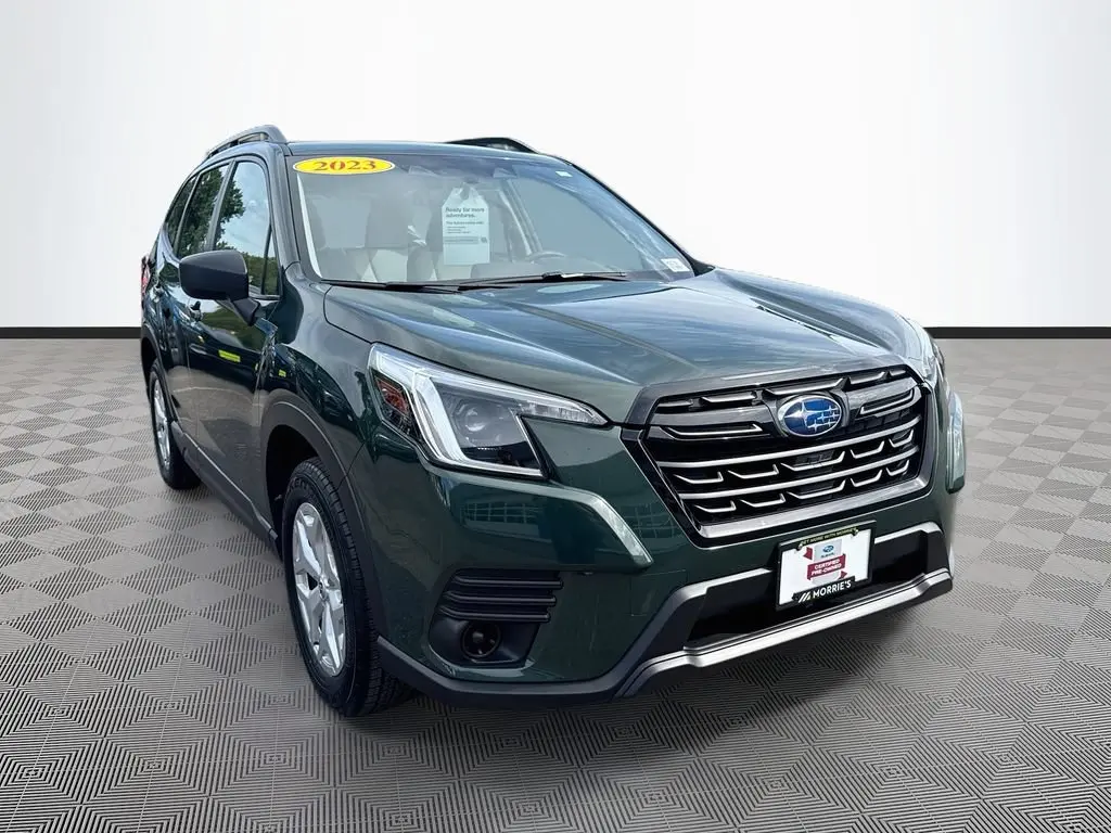 2023 Subaru Forester Base photo 3