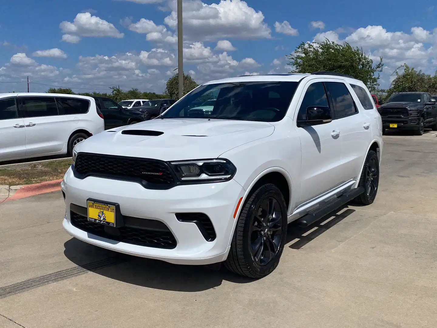 2024 Dodge Durango GT AWD Plus's photo