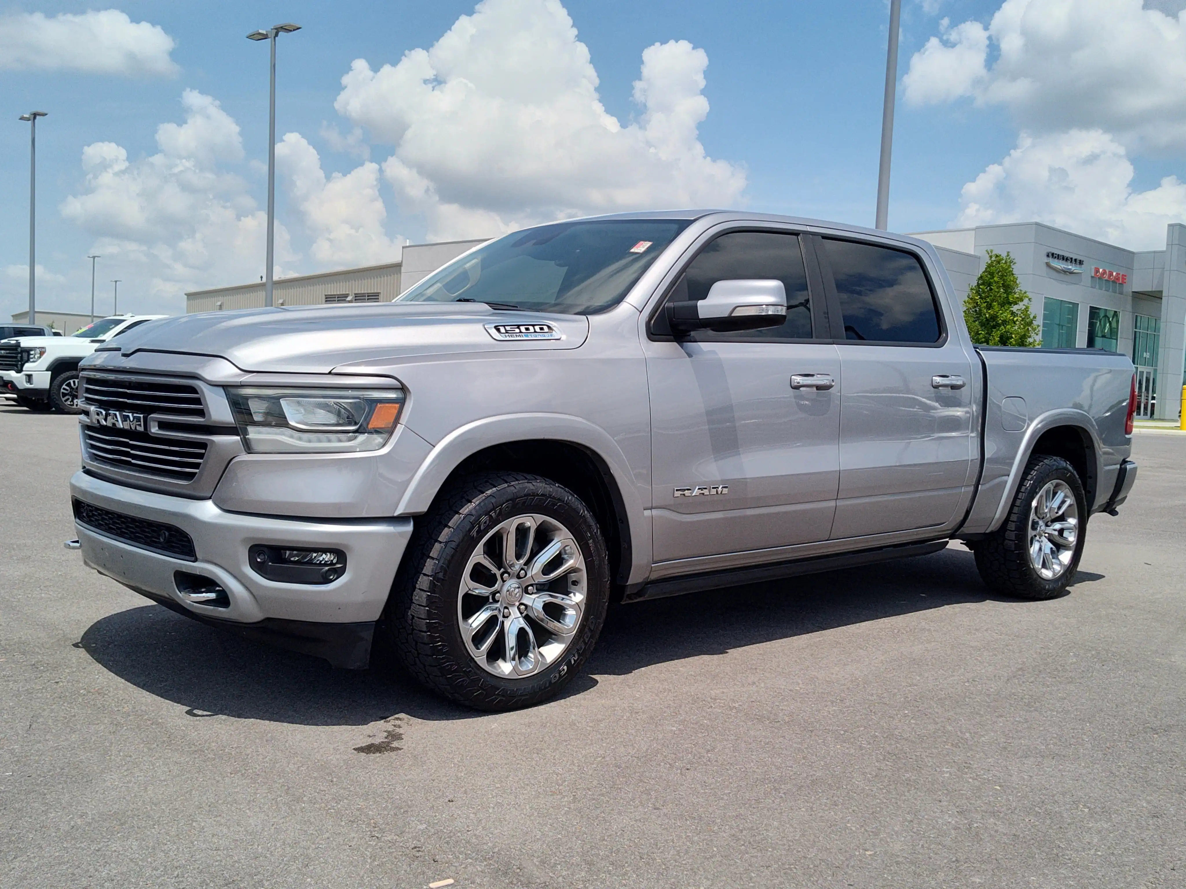 2021 RAM 1500 Laramie Crew Cab 5'7's photo