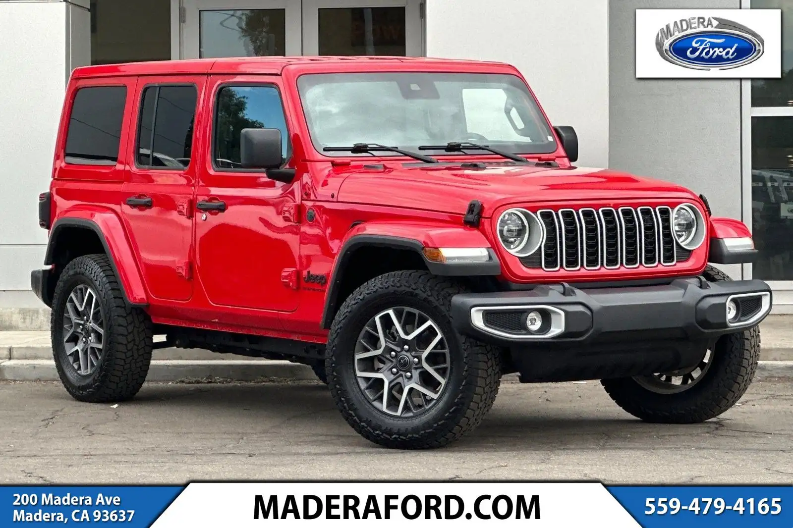 2025 Jeep Wrangler Sahara's photo