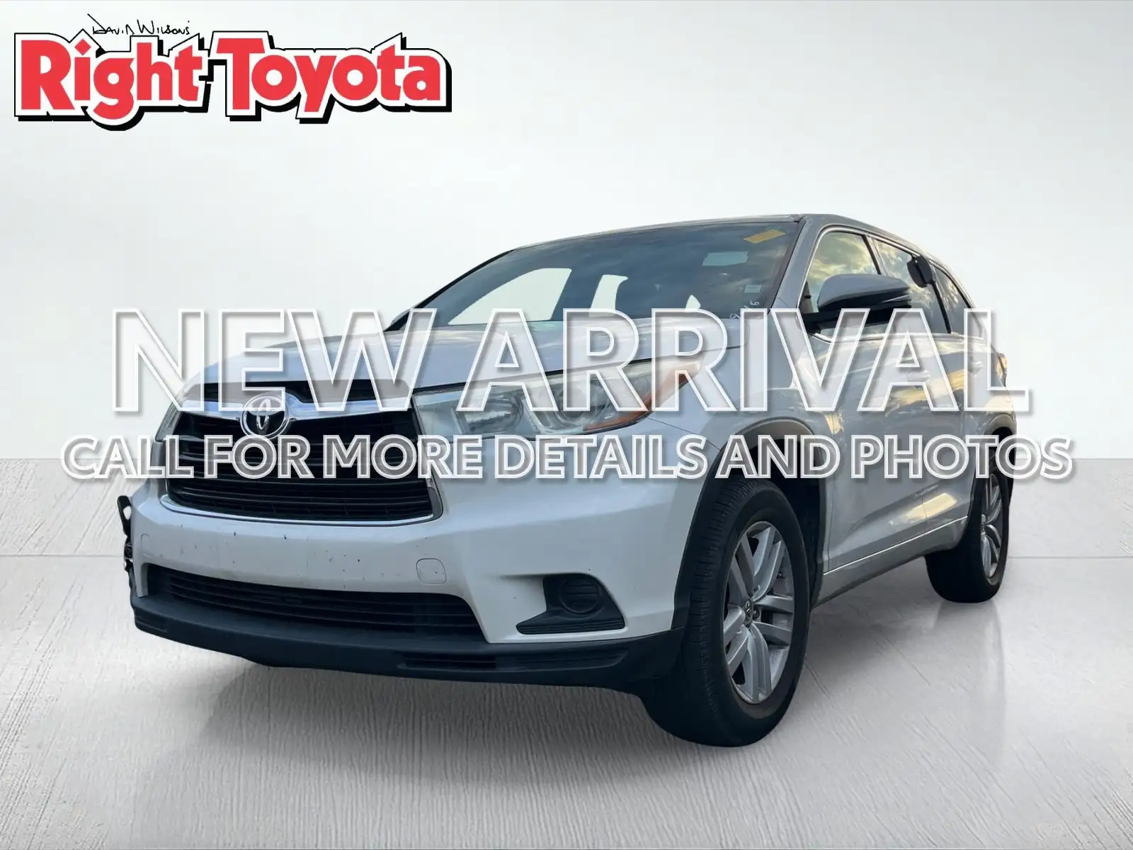 2015 Toyota Highlander LE's photo