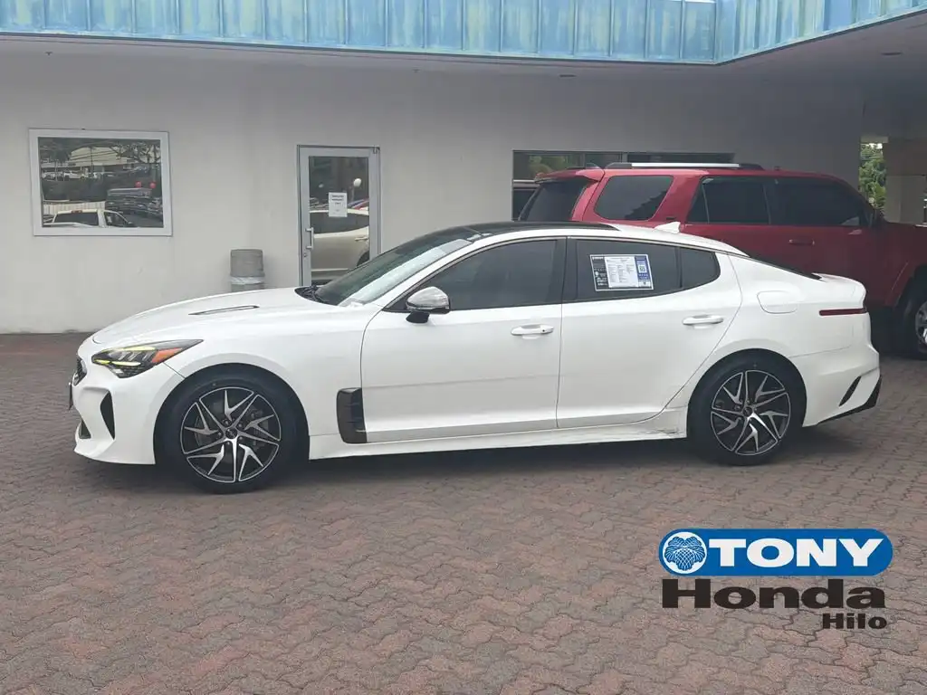 2022 Kia Stinger GT-Line AWD's photo