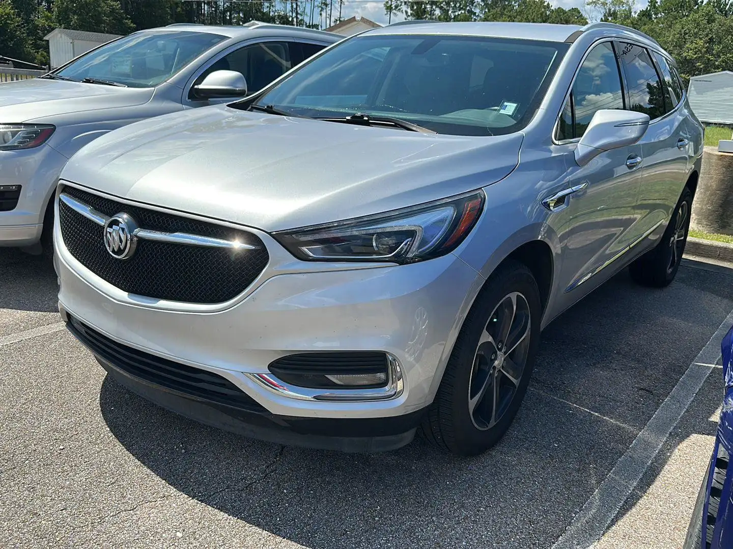 2020 Buick Enclave Essence's photo
