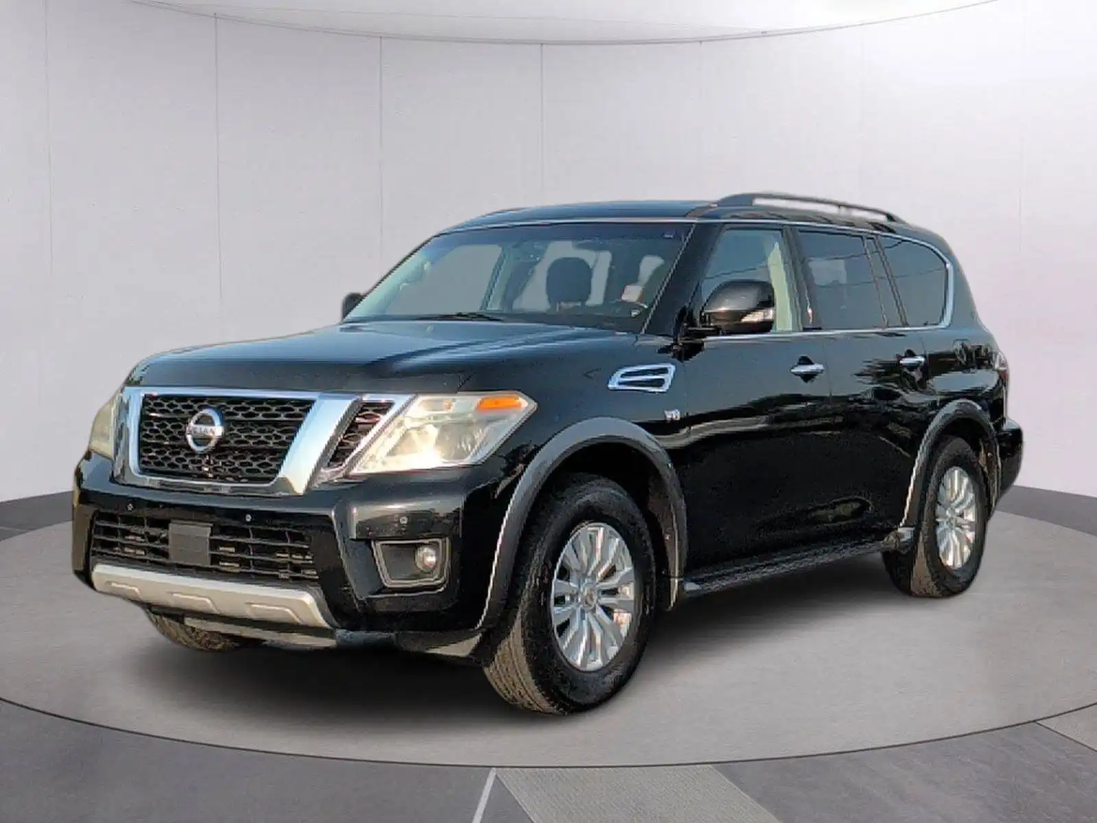 2017 Nissan Armada SV 4X2's photo