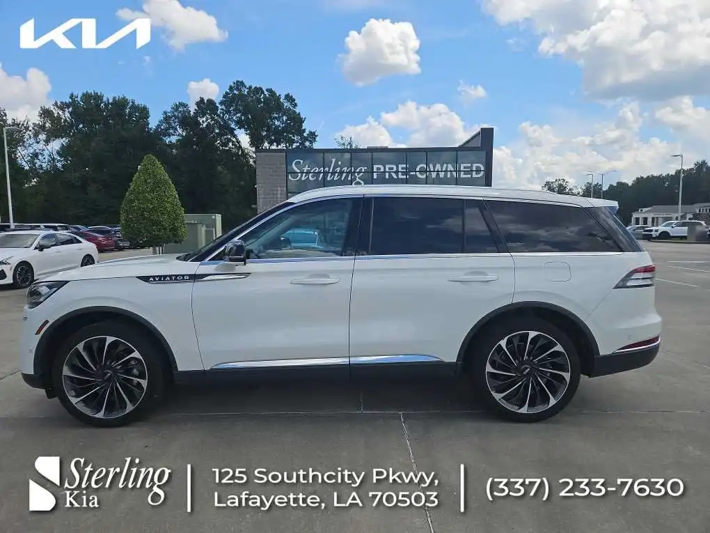 2022 Lincoln Aviator Reserve AWD's photo