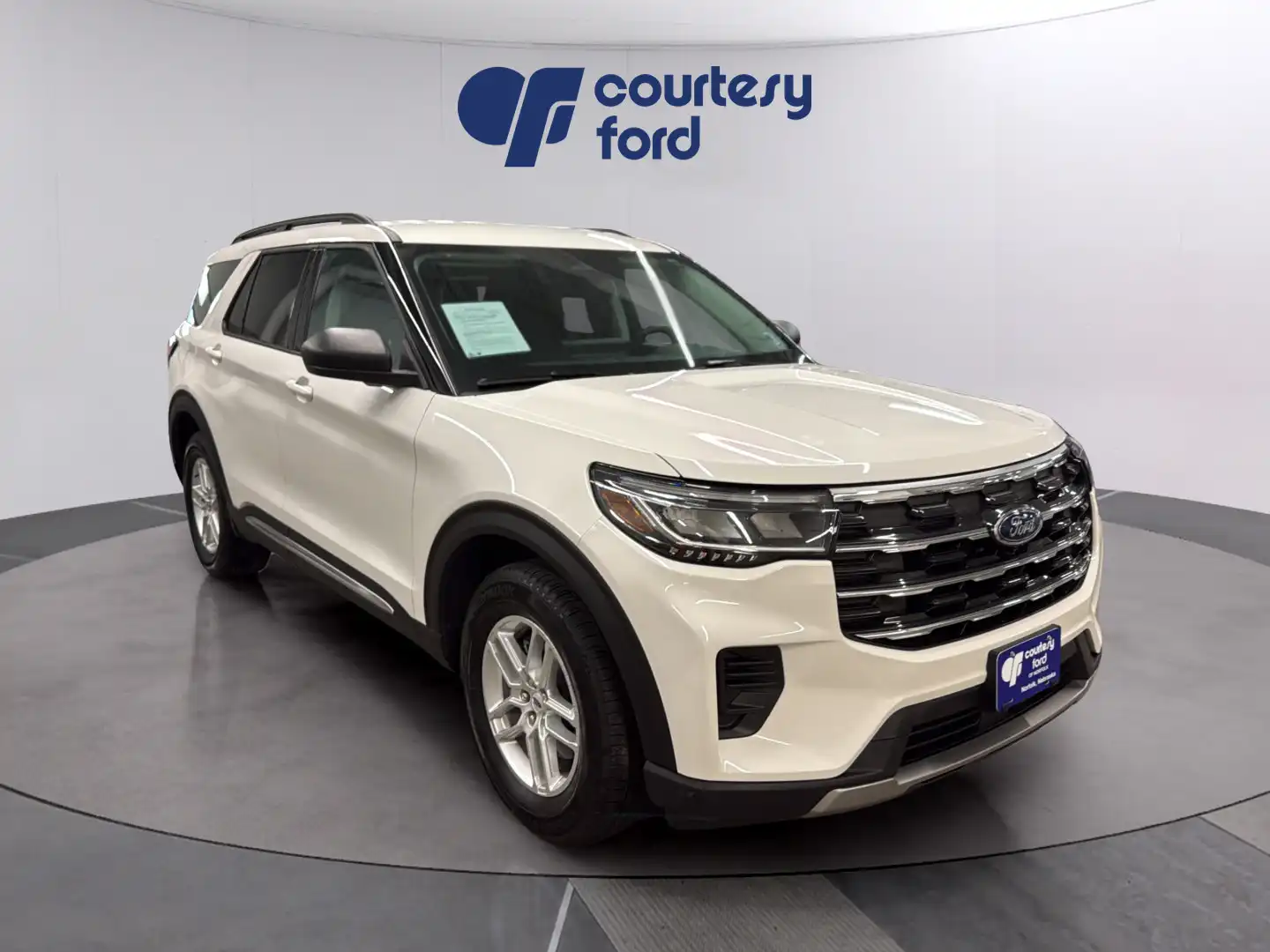 2025 Ford Explorer Active 4WD (PL535)'s photo