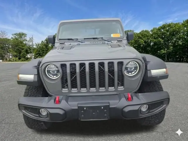 2021 Jeep Gladiator Rubicon photo 3