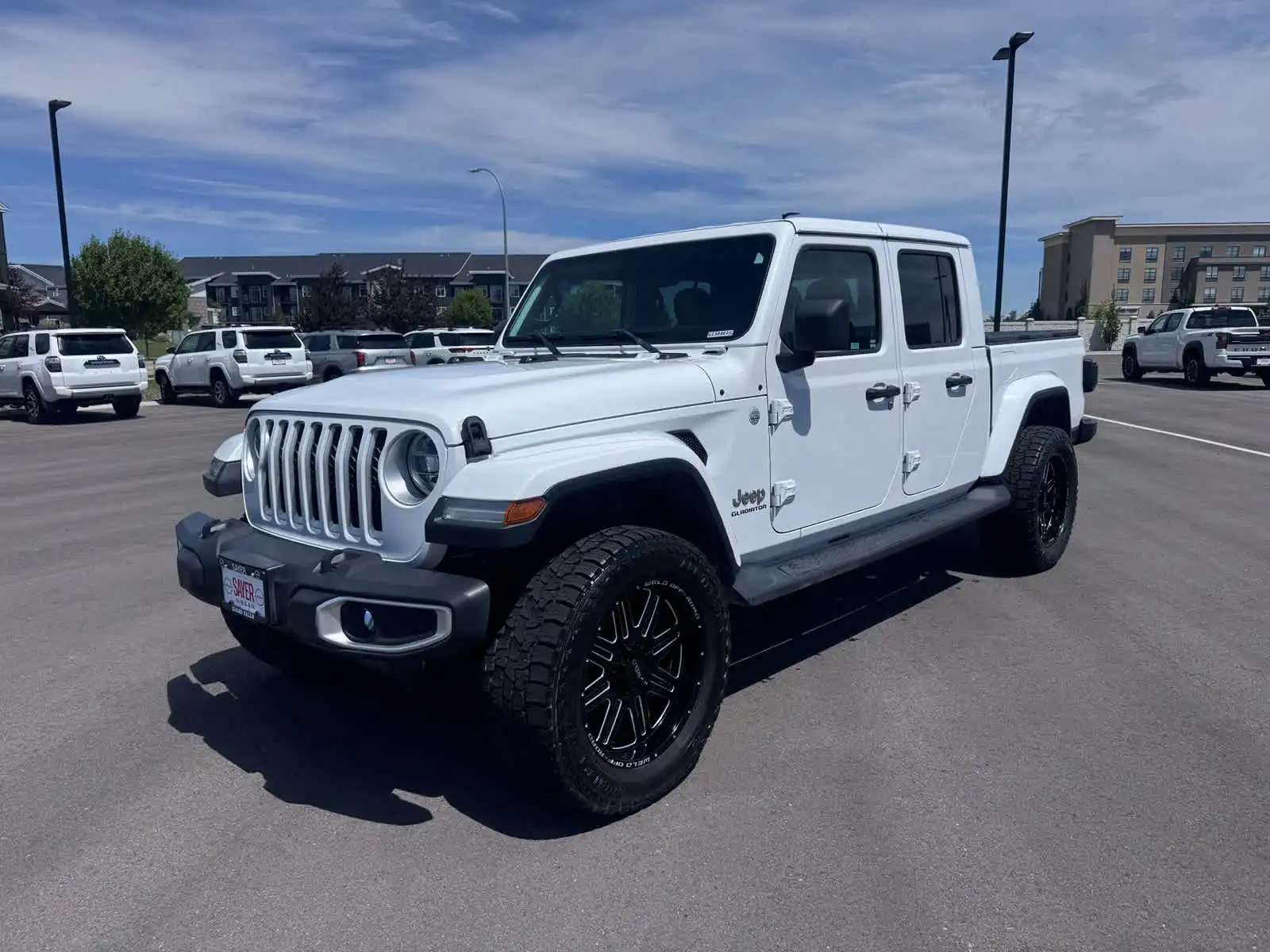 2020 Jeep Gladiator Overland's photo
