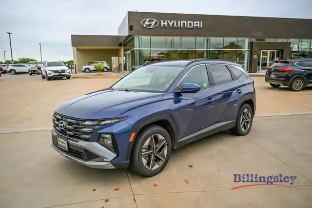 2025 Hyundai Tucson SEL FWD's photo