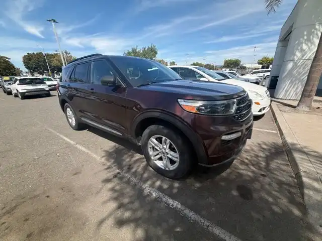 2020 Ford Explorer XLT 4WD's photo