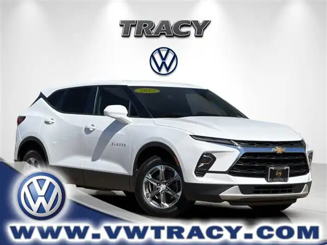 2023 Chevrolet Blazer 2.0T 2LT FWD's photo