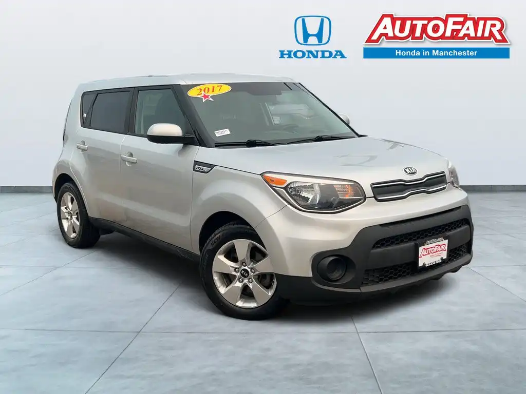 2017 Kia Soul 1.6L Base 6 A/T's photo