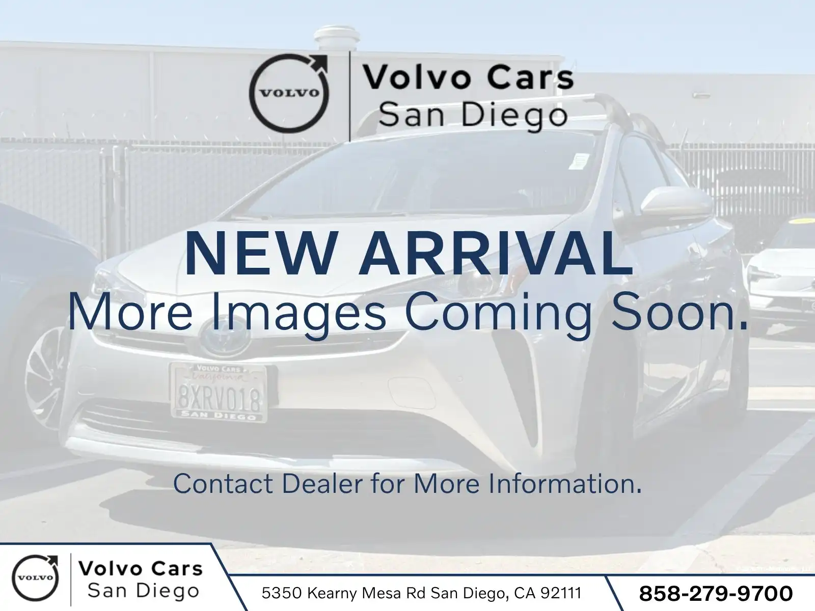 2022 Toyota Prius LE FWD's photo