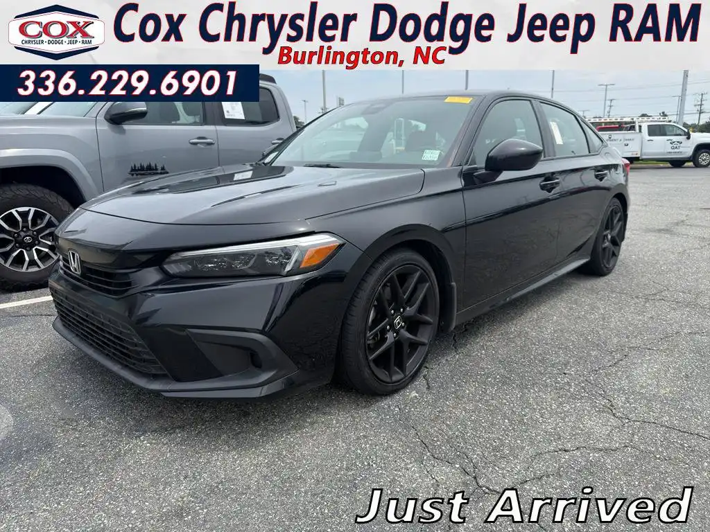 2024 Honda Civic Sport CVT's photo
