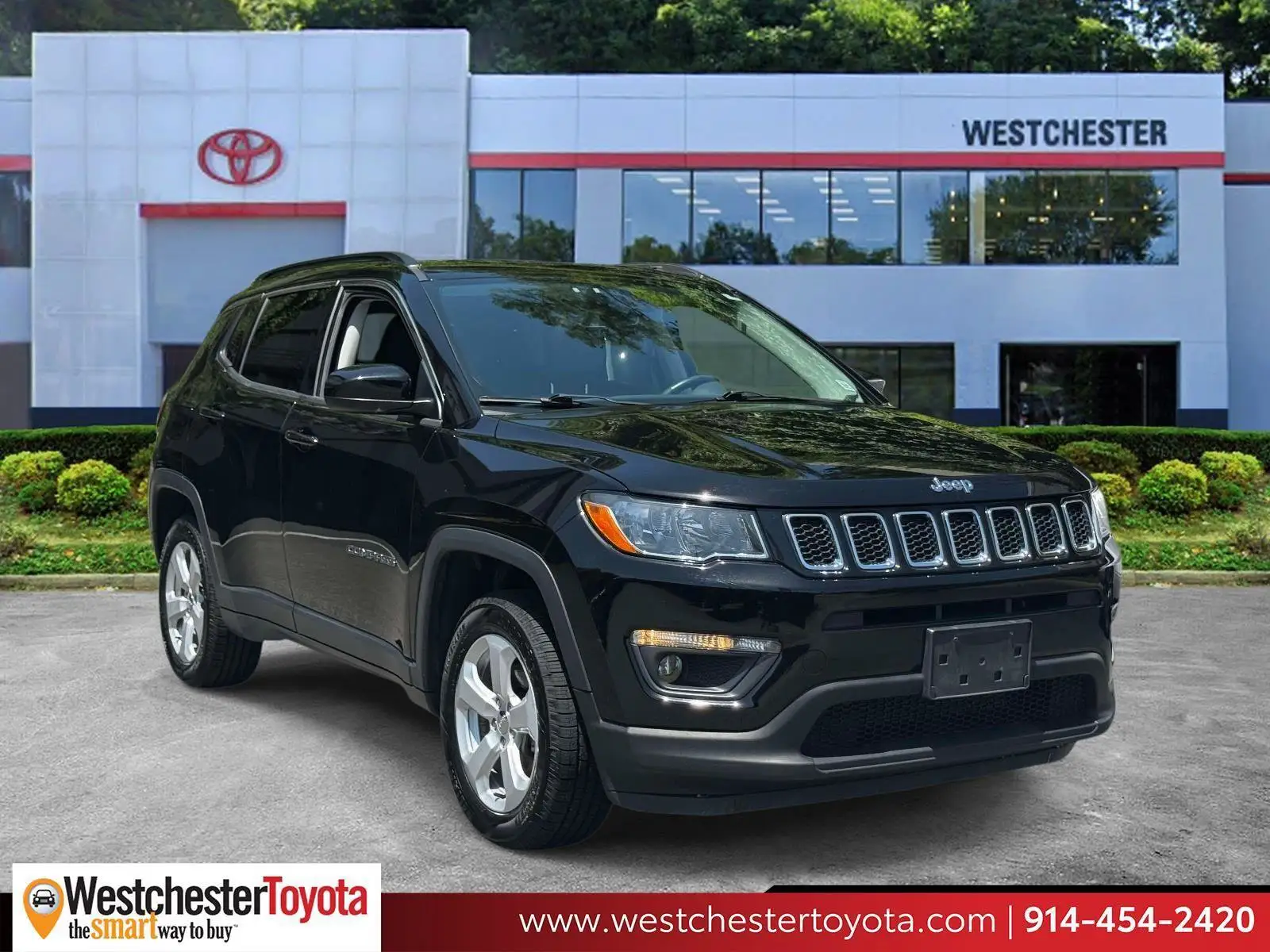 2020 Jeep Compass Latitude 4X4 photo 1